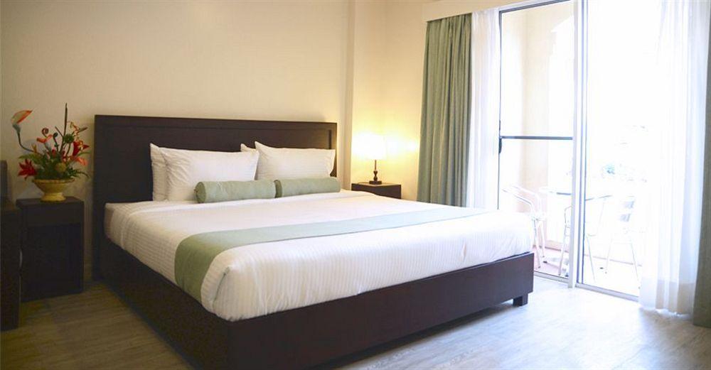 Subic Coco Hotel Olongapo Dış mekan fotoğraf