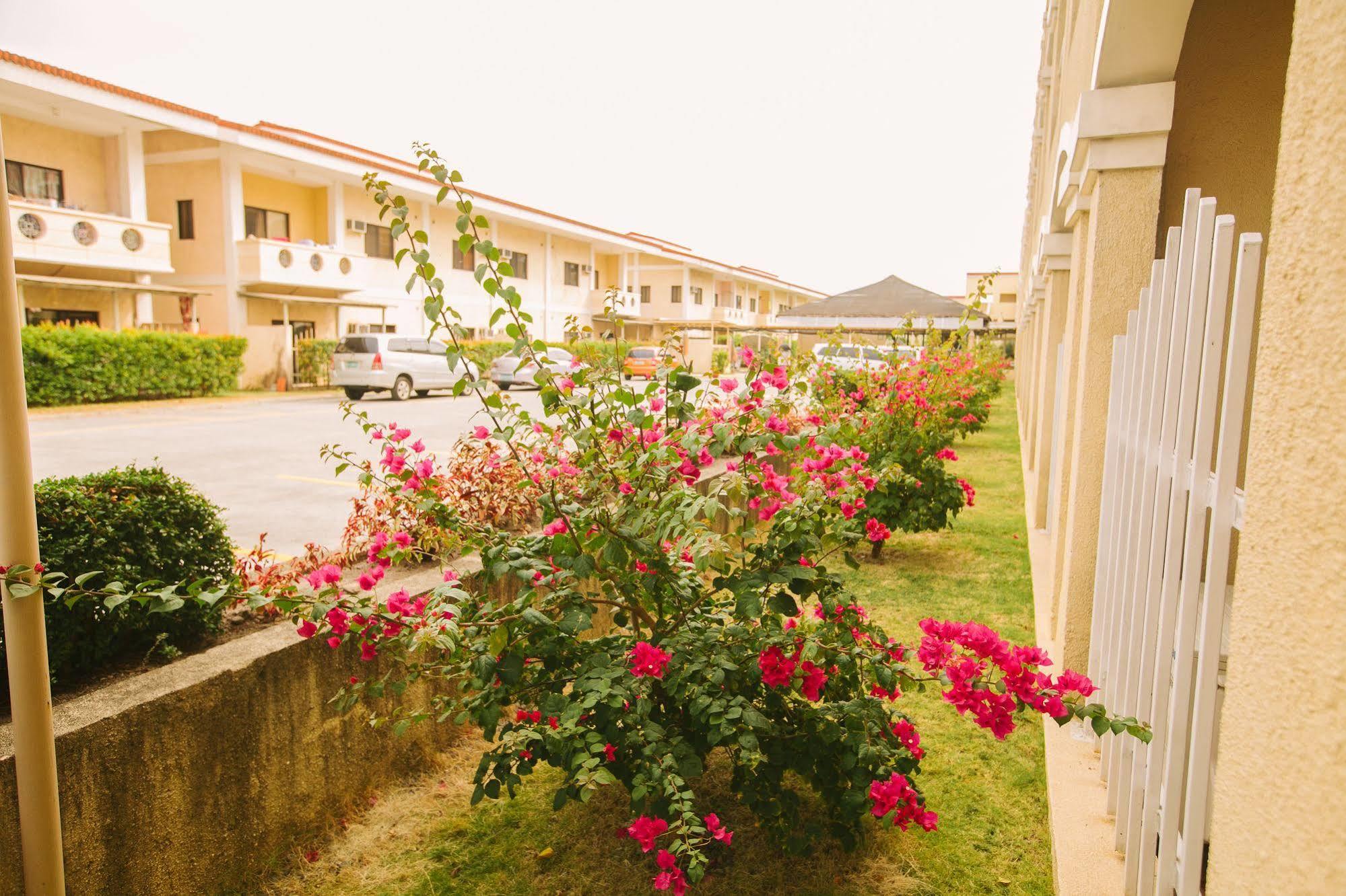 Subic Coco Hotel Olongapo Dış mekan fotoğraf