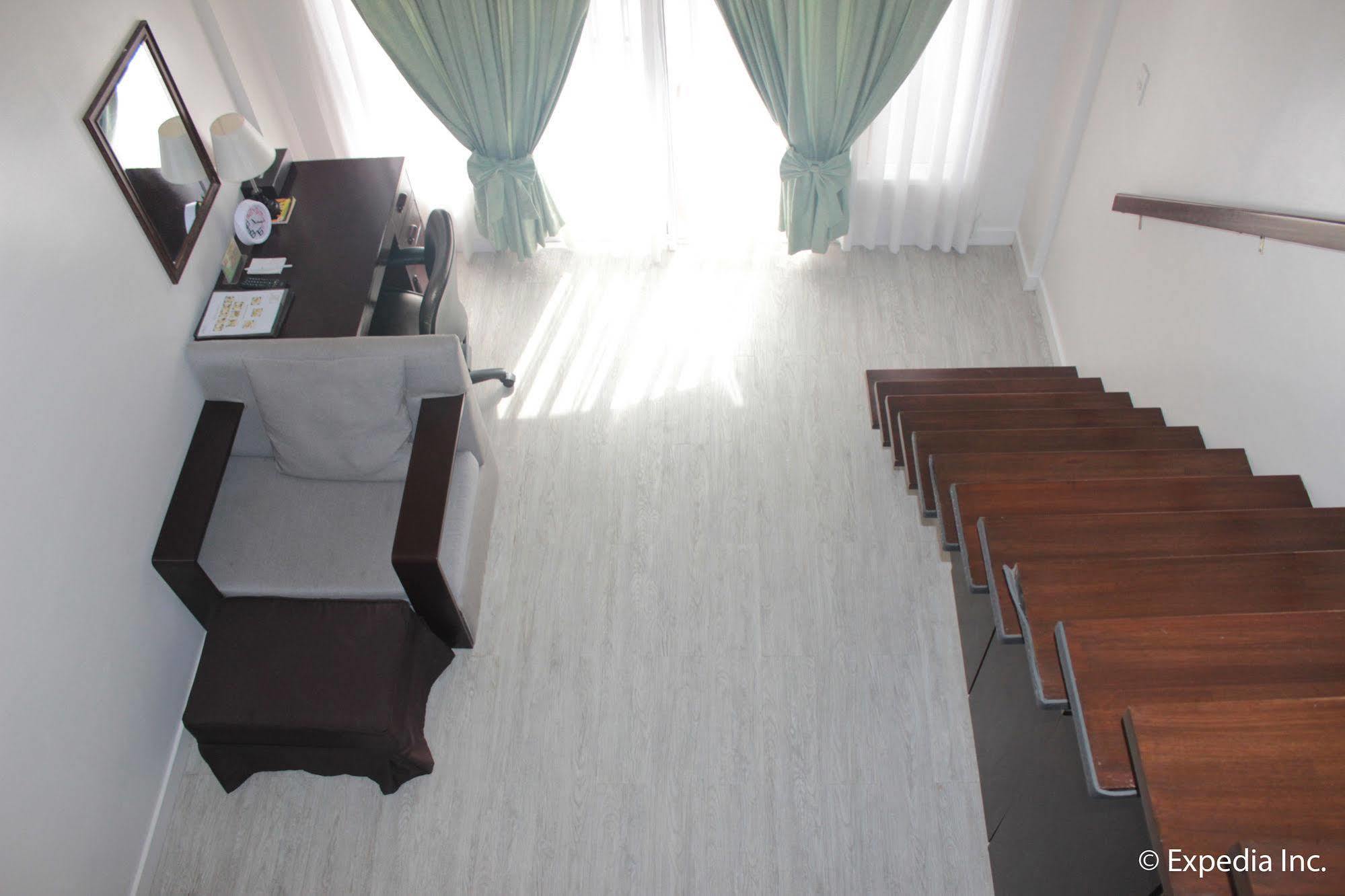 Subic Coco Hotel Olongapo Dış mekan fotoğraf