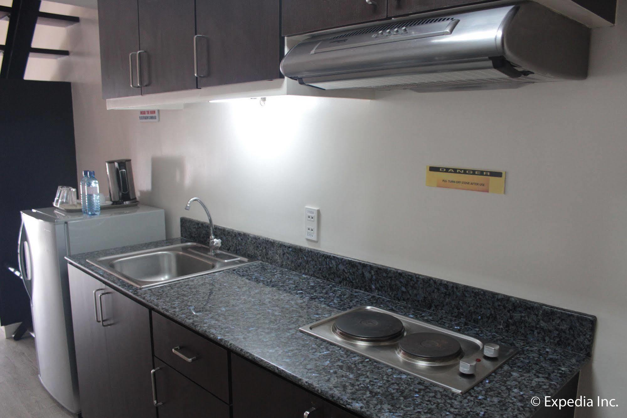 Subic Coco Hotel Olongapo Dış mekan fotoğraf